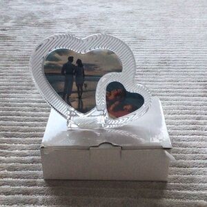 Mikasa Heart-Shaped Double Photo Frame